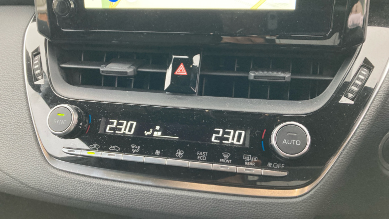 Toyota Corolla Petrol 1.8 VVT-i Hybrid Commercial Auto